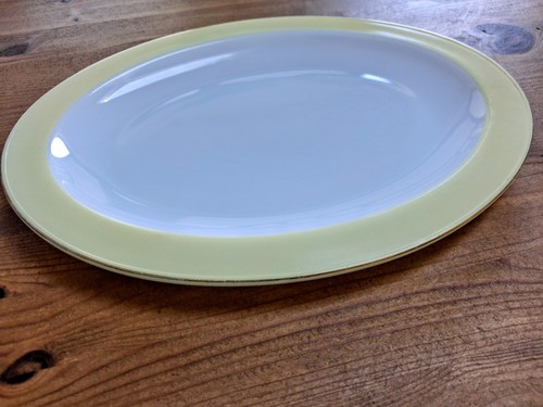 Vintage pyrex yellow lemon - yellow,