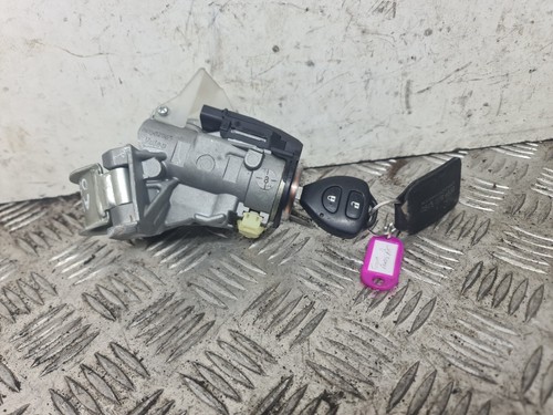 Toyota auris ignition barrel - toyota,