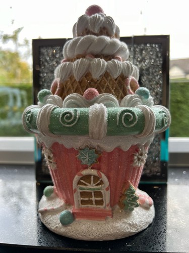Christmas cup cake gingerbread - christmas,