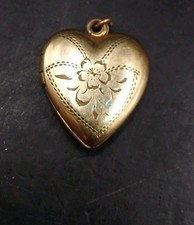 1/20th 10k Gold Filled Heart Locket By Vargas Steel Trimmings Slight Hinge Movt