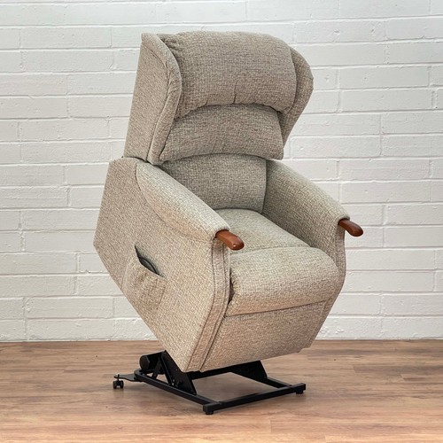 Celebrity riser recliner chair - riser,