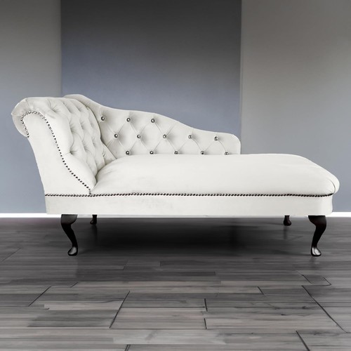 Cream velvet tufted chaise - velvet,