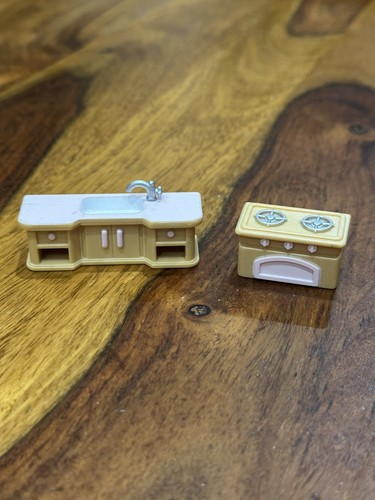 Sylvanian families nursery - families,