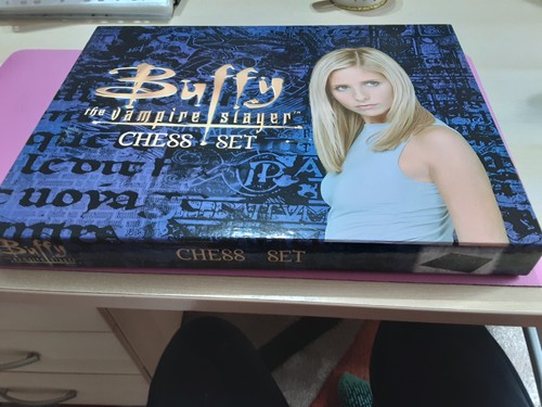Buffy the vampire slayer - buffy,