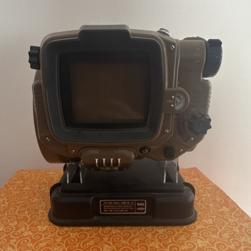 Fallout pip boy model 3000 - pip-boy,