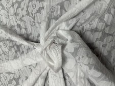 4 Metres Good Quality Creased Crinkle Cotton Blend Light Weight Fabric White /