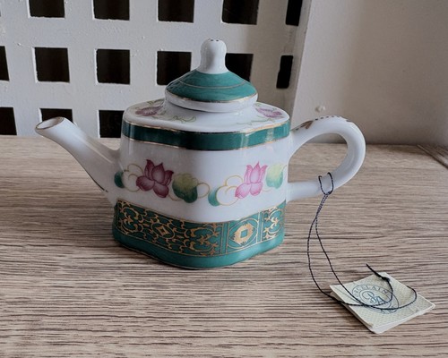 Porcelain arts miniature - porcelain,