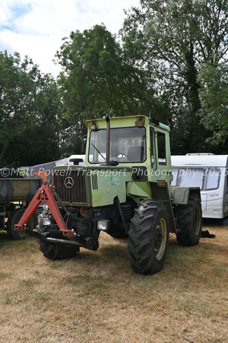 Tractor photo 12x8 - -, mercedes