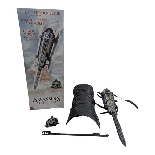 Mcfarlane toys assasians creed - toys,