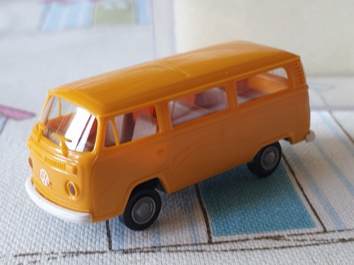 Bus baywindow brekina - baywindow,