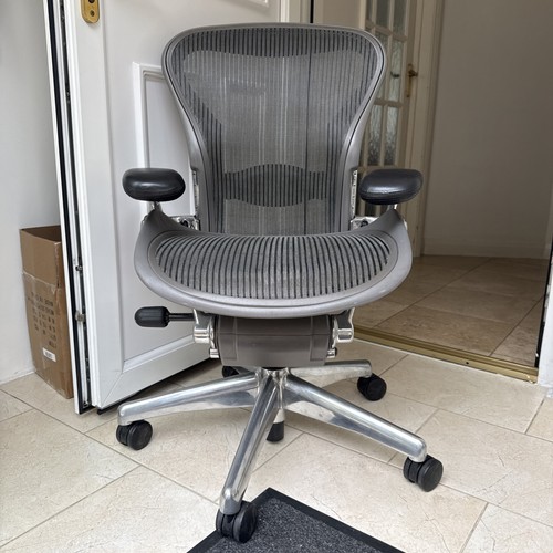 Herman miller aeron chair size - herman,