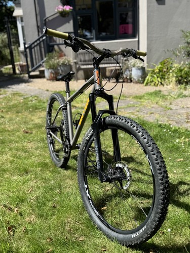 One steel 45650b hardtail - on,