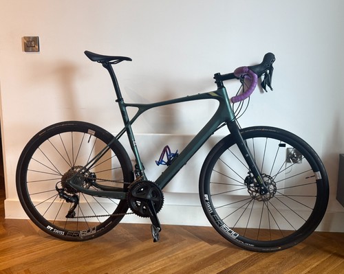 Grade carbon expert gravel - gt,