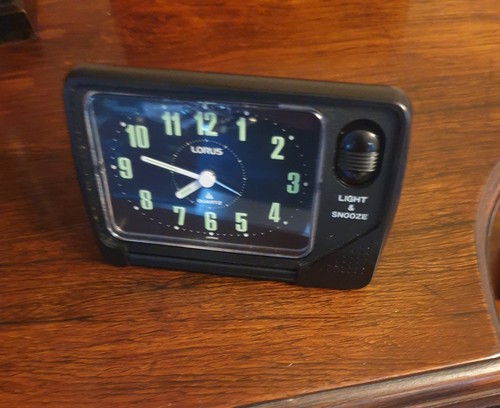 Vintage lorus quartz - vintage, travel