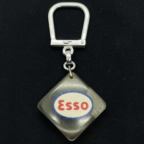 Esso vintage keychain keyring - esso,