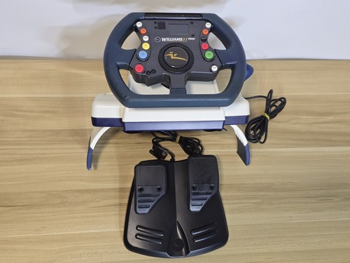 Williams team racing wheel - team,