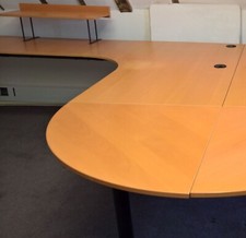 IKEA Effektiv office furniture