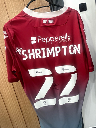 Scunthorpe united signed - united,