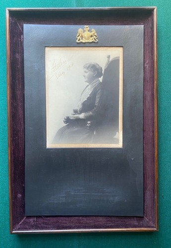 Antique royal signed - antique,