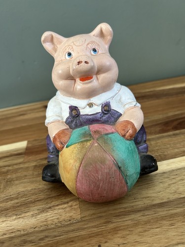 Vintage kitsch ceramic pig - vintage,