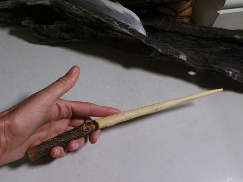 Holly wood wand high - holly, wand:
