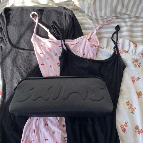 Skims bundle dresses and - skims,