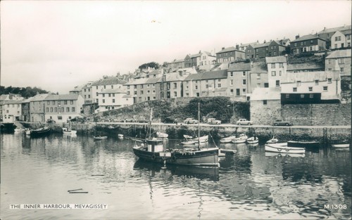 Mevagissey inner harbour - inner,