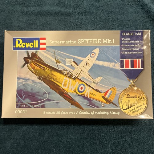 Revell classics supermarine - revell,