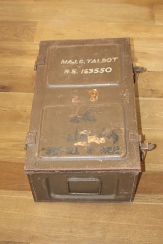 Genuine british army trunk - army,