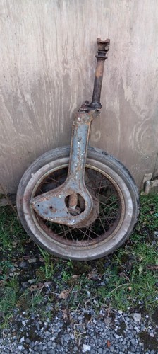Ariel arrow leader front - leader,