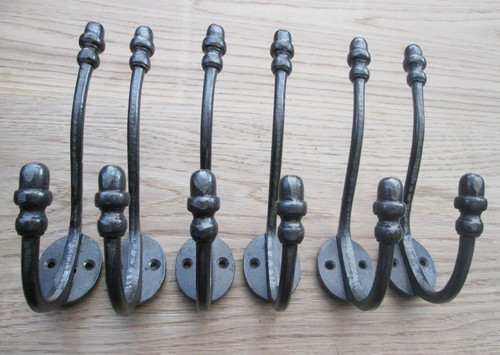Cast iron acorn - x,