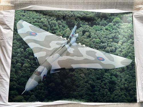 Avro vulcan xh558 limited - xh558,
