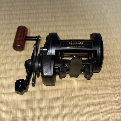 Daiwa baitcasting reel - daiwa,
