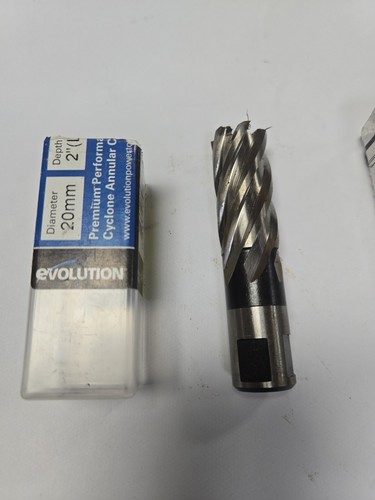 Evolution power tools short - power,