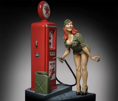 Ww2 pin girl - up,