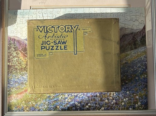 Victory artistic gold - victory, a