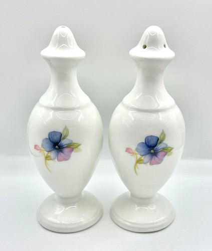 Salt pepper shakers - shakers, sets