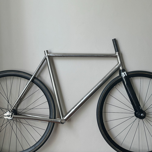 Van nicholas titanium - van,