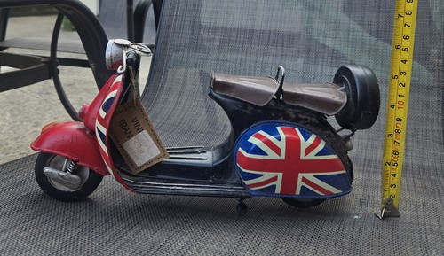 Vespa scooter retro - scooter, vintage