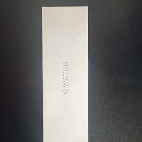 Apple watch black aluminum - watch,