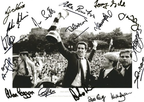 Signed newcastle united - united, 1969