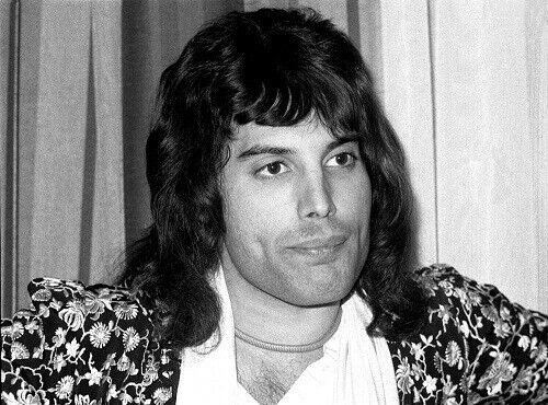 Freddie mercury unsigned x - mercury,