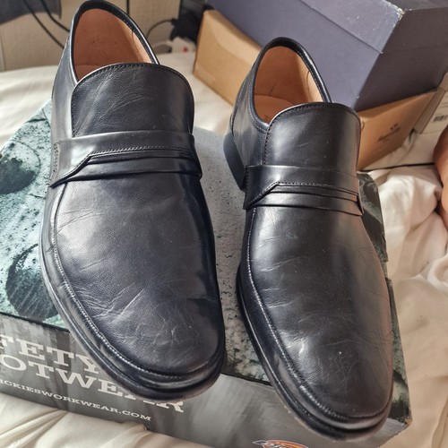Mens black slip smart - on, shoe