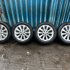 Vauxhall Meriva B / Astra H