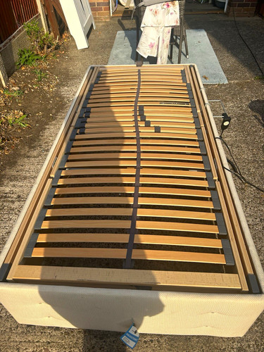 Electric adjustable single bed - adjustable,