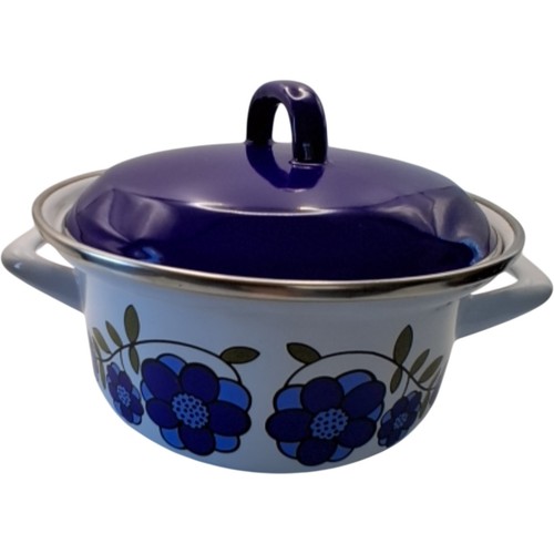 Vintage retro oven dish - retro,