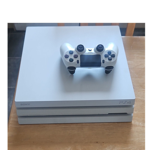 Sony playstation pro 1tb - 4,