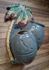 Beswick 1063 Palm Tree Wall Pocket. Ceramic. England. Grey.