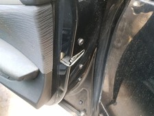 Bmw X1 E84 09-15 OS Drivers Right Front Door Lock Catch Latch A68489