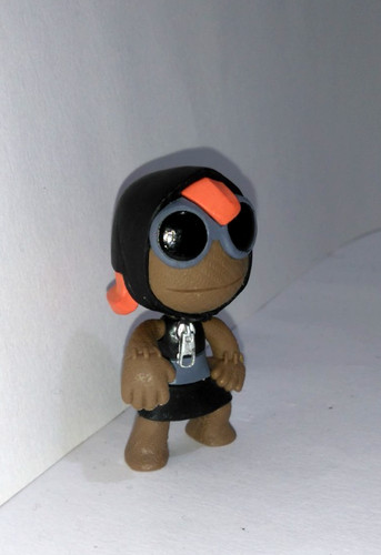 Little big planet - big,